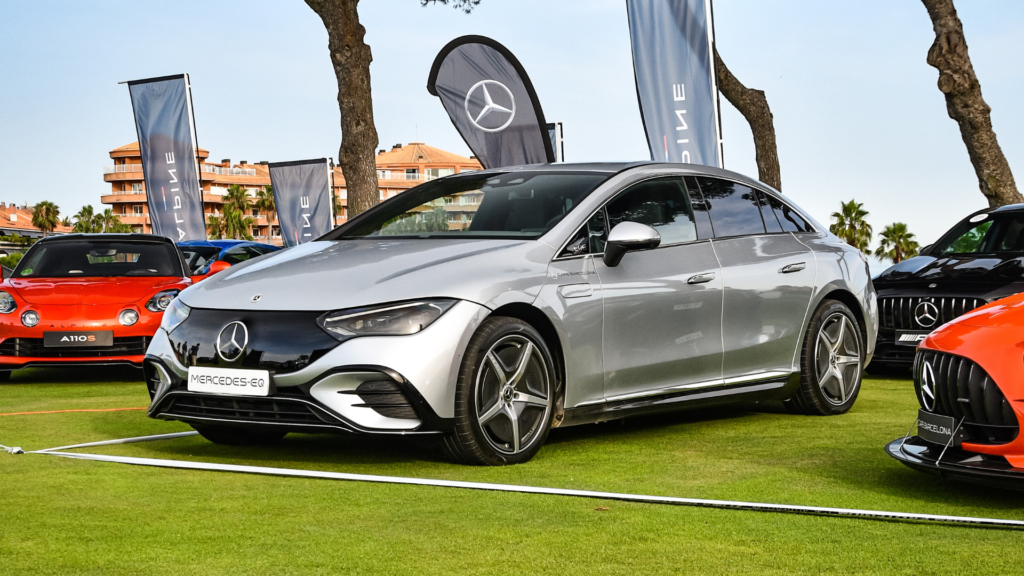 Mercedes EQ